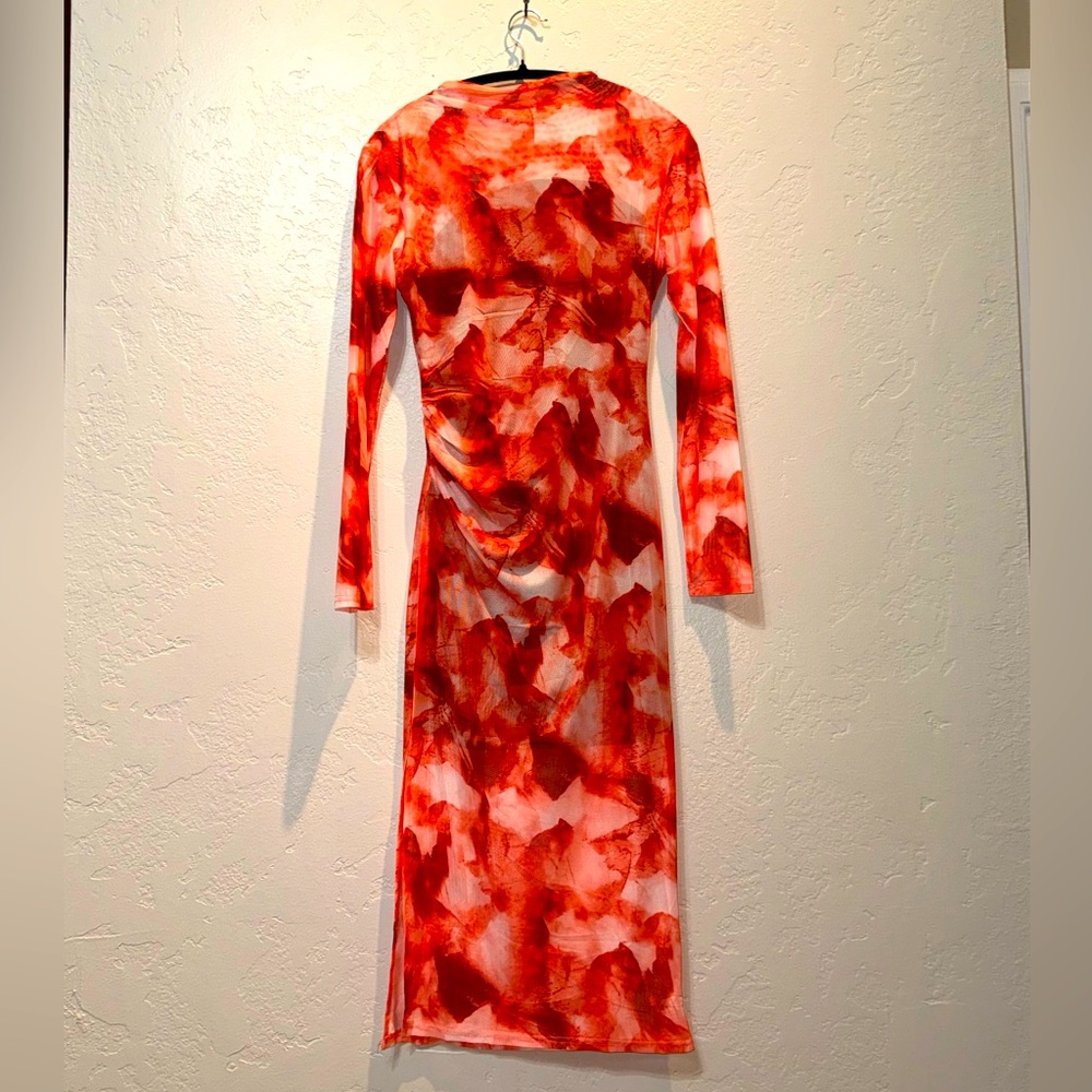 Very fashion Luxo Dress Size M.